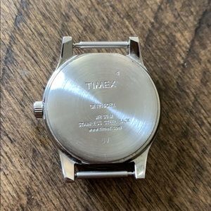 Timex Accessories - TIMEX Watch and Extra Strap Timex Accessories - TIMEX Watch and Extra Strap